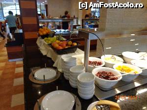 [P22] Restaurant-sector fructe » foto by zola
 - 
<span class="allrVoted glyphicon glyphicon-heart hidden" id="av633717"></span>
<a class="m-l-10 hidden" id="sv633717" onclick="voting_Foto_DelVot(,633717,1941)" role="button">șterge vot <span class="glyphicon glyphicon-remove"></span></a>
<a id="v9633717" class=" c-red"  onclick="voting_Foto_SetVot(633717)" role="button"><span class="glyphicon glyphicon-heart-empty"></span> <b>LIKE</b> = Votează poza</a> <img class="hidden"  id="f633717W9" src="/imagini/loader.gif" border="0" /><span class="AjErrMes hidden" id="e633717ErM"></span>