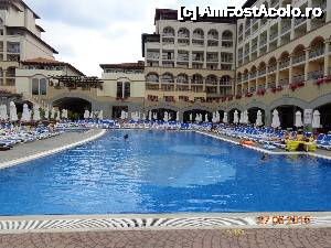 [P09] Una din piscinele Iberostar » foto by zola
 - 
<span class="allrVoted glyphicon glyphicon-heart hidden" id="av633692"></span>
<a class="m-l-10 hidden" id="sv633692" onclick="voting_Foto_DelVot(,633692,1941)" role="button">șterge vot <span class="glyphicon glyphicon-remove"></span></a>
<a id="v9633692" class=" c-red"  onclick="voting_Foto_SetVot(633692)" role="button"><span class="glyphicon glyphicon-heart-empty"></span> <b>LIKE</b> = Votează poza</a> <img class="hidden"  id="f633692W9" src="/imagini/loader.gif" border="0" /><span class="AjErrMes hidden" id="e633692ErM"></span>