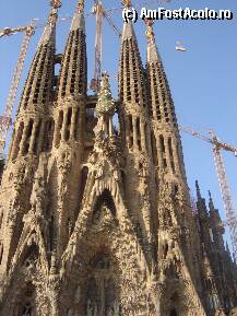 [P02] sagrada familia- uriasa biserica neterminata, desi se lucreaza la ea din 1882 » foto by geany_m
 - 
<span class="allrVoted glyphicon glyphicon-heart hidden" id="av72013"></span>
<a class="m-l-10 hidden" id="sv72013" onclick="voting_Foto_DelVot(,72013,1999)" role="button">șterge vot <span class="glyphicon glyphicon-remove"></span></a>
<a id="v972013" class=" c-red"  onclick="voting_Foto_SetVot(72013)" role="button"><span class="glyphicon glyphicon-heart-empty"></span> <b>LIKE</b> = Votează poza</a> <img class="hidden"  id="f72013W9" src="/imagini/loader.gif" border="0" /><span class="AjErrMes hidden" id="e72013ErM"></span>