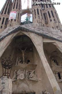 [P05] sagrada familia- o adevarata capodopera a lui Antoni Gaudi » foto by guesswhoo*
 - 
<span class="allrVoted glyphicon glyphicon-heart hidden" id="av245368"></span>
<a class="m-l-10 hidden" id="sv245368" onclick="voting_Foto_DelVot(,245368,1999)" role="button">șterge vot <span class="glyphicon glyphicon-remove"></span></a>
<a id="v9245368" class=" c-red"  onclick="voting_Foto_SetVot(245368)" role="button"><span class="glyphicon glyphicon-heart-empty"></span> <b>LIKE</b> = Votează poza</a> <img class="hidden"  id="f245368W9" src="/imagini/loader.gif" border="0" /><span class="AjErrMes hidden" id="e245368ErM"></span>