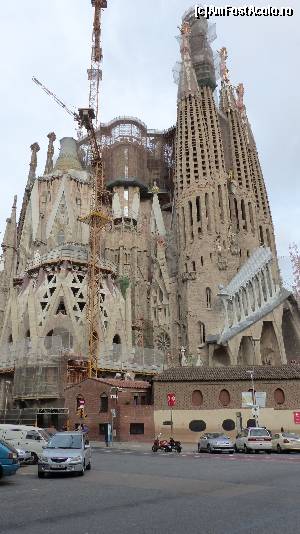 [P20] Sagrada Familia » foto by iuliaen
 - 
<span class="allrVoted glyphicon glyphicon-heart hidden" id="av616323"></span>
<a class="m-l-10 hidden" id="sv616323" onclick="voting_Foto_DelVot(,616323,1999)" role="button">șterge vot <span class="glyphicon glyphicon-remove"></span></a>
<a id="v9616323" class=" c-red"  onclick="voting_Foto_SetVot(616323)" role="button"><span class="glyphicon glyphicon-heart-empty"></span> <b>LIKE</b> = Votează poza</a> <img class="hidden"  id="f616323W9" src="/imagini/loader.gif" border="0" /><span class="AjErrMes hidden" id="e616323ErM"></span>