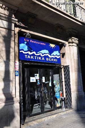 [P01] Taktika Berri, intersectia Carrer de Valencia cu Carrer de Muntaner » foto by danup
 - 
<span class="allrVoted glyphicon glyphicon-heart hidden" id="av595595"></span>
<a class="m-l-10 hidden" id="sv595595" onclick="voting_Foto_DelVot(,595595,1999)" role="button">șterge vot <span class="glyphicon glyphicon-remove"></span></a>
<a id="v9595595" class=" c-red"  onclick="voting_Foto_SetVot(595595)" role="button"><span class="glyphicon glyphicon-heart-empty"></span> <b>LIKE</b> = Votează poza</a> <img class="hidden"  id="f595595W9" src="/imagini/loader.gif" border="0" /><span class="AjErrMes hidden" id="e595595ErM"></span>