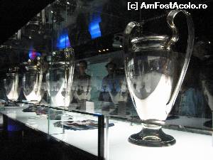 [P05] in muzeul FCB-Nou Camp. 1,2, 3,4... mai aveti trofee UCL?  » foto by papone
 - 
<span class="allrVoted glyphicon glyphicon-heart hidden" id="av579034"></span>
<a class="m-l-10 hidden" id="sv579034" onclick="voting_Foto_DelVot(,579034,1999)" role="button">șterge vot <span class="glyphicon glyphicon-remove"></span></a>
<a id="v9579034" class=" c-red"  onclick="voting_Foto_SetVot(579034)" role="button"><span class="glyphicon glyphicon-heart-empty"></span> <b>LIKE</b> = Votează poza</a> <img class="hidden"  id="f579034W9" src="/imagini/loader.gif" border="0" /><span class="AjErrMes hidden" id="e579034ErM"></span>