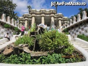 [P14] Parc Guell - intrare » foto by cdiana
 - 
<span class="allrVoted glyphicon glyphicon-heart hidden" id="av432533"></span>
<a class="m-l-10 hidden" id="sv432533" onclick="voting_Foto_DelVot(,432533,1999)" role="button">șterge vot <span class="glyphicon glyphicon-remove"></span></a>
<a id="v9432533" class=" c-red"  onclick="voting_Foto_SetVot(432533)" role="button"><span class="glyphicon glyphicon-heart-empty"></span> <b>LIKE</b> = Votează poza</a> <img class="hidden"  id="f432533W9" src="/imagini/loader.gif" border="0" /><span class="AjErrMes hidden" id="e432533ErM"></span>