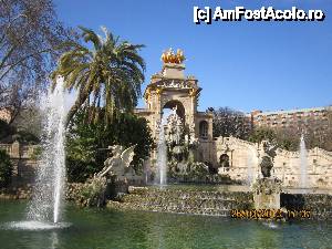 [P35] Cascada din Parc de la Ciutadella - construita in 1888 de arhitectul Josep Fontsere, inspirat vag de Fantana Trevi din Roma » foto by cdiana
 - 
<span class="allrVoted glyphicon glyphicon-heart hidden" id="av432603"></span>
<a class="m-l-10 hidden" id="sv432603" onclick="voting_Foto_DelVot(,432603,1999)" role="button">șterge vot <span class="glyphicon glyphicon-remove"></span></a>
<a id="v9432603" class=" c-red"  onclick="voting_Foto_SetVot(432603)" role="button"><span class="glyphicon glyphicon-heart-empty"></span> <b>LIKE</b> = Votează poza</a> <img class="hidden"  id="f432603W9" src="/imagini/loader.gif" border="0" /><span class="AjErrMes hidden" id="e432603ErM"></span>