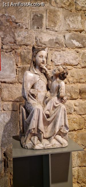 [P60] 60. Prin Muzeul Diocezei Barcelona. Statuete cu caracter religios. » foto by msnd
 - 
<span class="allrVoted glyphicon glyphicon-heart hidden" id="av1460095"></span>
<a class="m-l-10 hidden" id="sv1460095" onclick="voting_Foto_DelVot(,1460095,1999)" role="button">șterge vot <span class="glyphicon glyphicon-remove"></span></a>
<a id="v91460095" class=" c-red"  onclick="voting_Foto_SetVot(1460095)" role="button"><span class="glyphicon glyphicon-heart-empty"></span> <b>LIKE</b> = Votează poza</a> <img class="hidden"  id="f1460095W9" src="/imagini/loader.gif" border="0" /><span class="AjErrMes hidden" id="e1460095ErM"></span>