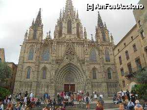 [P11] La Seu - Catedrala Gotica din Barcelona, un loc de intalnire al turistilor, dar si o catedrala f frumoasa » foto by steaua_mady
 - 
<span class="allrVoted glyphicon glyphicon-heart hidden" id="av478534"></span>
<a class="m-l-10 hidden" id="sv478534" onclick="voting_Foto_DelVot(,478534,1999)" role="button">șterge vot <span class="glyphicon glyphicon-remove"></span></a>
<a id="v9478534" class=" c-red"  onclick="voting_Foto_SetVot(478534)" role="button"><span class="glyphicon glyphicon-heart-empty"></span> <b>LIKE</b> = Votează poza</a> <img class="hidden"  id="f478534W9" src="/imagini/loader.gif" border="0" /><span class="AjErrMes hidden" id="e478534ErM"></span>