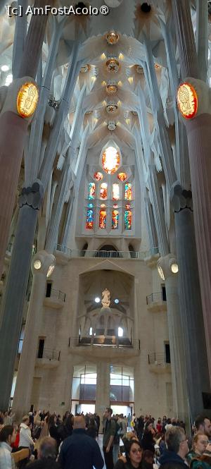 [P13] Sagrada Familia, interior » foto by DanSta
 - 
<span class="allrVoted glyphicon glyphicon-heart hidden" id="av1470804"></span>
<a class="m-l-10 hidden" id="sv1470804" onclick="voting_Foto_DelVot(,1470804,1999)" role="button">șterge vot <span class="glyphicon glyphicon-remove"></span></a>
<a id="v91470804" class=" c-red"  onclick="voting_Foto_SetVot(1470804)" role="button"><span class="glyphicon glyphicon-heart-empty"></span> <b>LIKE</b> = Votează poza</a> <img class="hidden"  id="f1470804W9" src="/imagini/loader.gif" border="0" /><span class="AjErrMes hidden" id="e1470804ErM"></span>