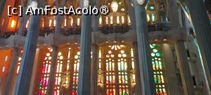 [P17] Sagrada Familia, interior » foto by DanSta
 - 
<span class="allrVoted glyphicon glyphicon-heart hidden" id="av1470808"></span>
<a class="m-l-10 hidden" id="sv1470808" onclick="voting_Foto_DelVot(,1470808,1999)" role="button">șterge vot <span class="glyphicon glyphicon-remove"></span></a>
<a id="v91470808" class=" c-red"  onclick="voting_Foto_SetVot(1470808)" role="button"><span class="glyphicon glyphicon-heart-empty"></span> <b>LIKE</b> = Votează poza</a> <img class="hidden"  id="f1470808W9" src="/imagini/loader.gif" border="0" /><span class="AjErrMes hidden" id="e1470808ErM"></span>