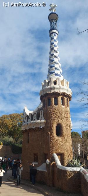 [P41] Parcul Guell, partea de jos, celebrele casute » foto by DanSta
 - 
<span class="allrVoted glyphicon glyphicon-heart hidden" id="av1470832"></span>
<a class="m-l-10 hidden" id="sv1470832" onclick="voting_Foto_DelVot(,1470832,1999)" role="button">șterge vot <span class="glyphicon glyphicon-remove"></span></a>
<a id="v91470832" class=" c-red"  onclick="voting_Foto_SetVot(1470832)" role="button"><span class="glyphicon glyphicon-heart-empty"></span> <b>LIKE</b> = Votează poza</a> <img class="hidden"  id="f1470832W9" src="/imagini/loader.gif" border="0" /><span class="AjErrMes hidden" id="e1470832ErM"></span>