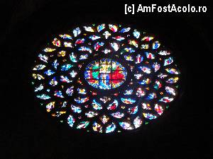 P103 [FEB-2012] Barcelona, Biserica (Iglesia) Santa Maria del Mar: vitralii în rozeta fațadei