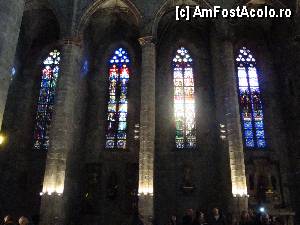 P104 [FEB-2012] Barcelona, Biserica (Iglesia) Santa Maria del Mar: frumusețea vitraliilor