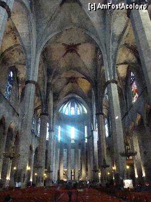 P107 [FEB-2012] Barcelona, Biserica (Iglesia) Santa Maria del Mar: o ultimă privire