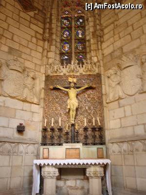 [P40] Barcelona, Catedral de la Seu: capela Răstignirii din zona colonadelor » foto by mariana.olaru
 - 
<span class="allrVoted glyphicon glyphicon-heart hidden" id="av368766"></span>
<a class="m-l-10 hidden" id="sv368766" onclick="voting_Foto_DelVot(,368766,1999)" role="button">șterge vot <span class="glyphicon glyphicon-remove"></span></a>
<a id="v9368766" class=" c-red"  onclick="voting_Foto_SetVot(368766)" role="button"><span class="glyphicon glyphicon-heart-empty"></span> <b>LIKE</b> = Votează poza</a> <img class="hidden"  id="f368766W9" src="/imagini/loader.gif" border="0" /><span class="AjErrMes hidden" id="e368766ErM"></span>