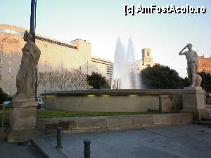 [P19] Barcelona, Plaça de Catalunya la apus de soare » foto by mariana.olaru
 - 
<span class="allrVoted glyphicon glyphicon-heart hidden" id="av380145"></span>
<a class="m-l-10 hidden" id="sv380145" onclick="voting_Foto_DelVot(,380145,1999)" role="button">șterge vot <span class="glyphicon glyphicon-remove"></span></a>
<a id="v9380145" class=" c-red"  onclick="voting_Foto_SetVot(380145)" role="button"><span class="glyphicon glyphicon-heart-empty"></span> <b>LIKE</b> = Votează poza</a> <img class="hidden"  id="f380145W9" src="/imagini/loader.gif" border="0" /><span class="AjErrMes hidden" id="e380145ErM"></span>