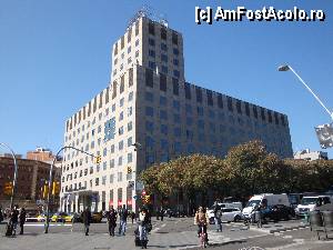 [P32] Barcelona, Plaça d'Espanya: Hotelul Catalonia Barcelona Plaza » foto by mariana.olaru
 - 
<span class="allrVoted glyphicon glyphicon-heart hidden" id="av380168"></span>
<a class="m-l-10 hidden" id="sv380168" onclick="voting_Foto_DelVot(,380168,1999)" role="button">șterge vot <span class="glyphicon glyphicon-remove"></span></a>
<a id="v9380168" class=" c-red"  onclick="voting_Foto_SetVot(380168)" role="button"><span class="glyphicon glyphicon-heart-empty"></span> <b>LIKE</b> = Votează poza</a> <img class="hidden"  id="f380168W9" src="/imagini/loader.gif" border="0" /><span class="AjErrMes hidden" id="e380168ErM"></span>