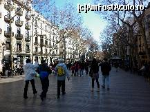 [P02] Barcelona: La Rambla » foto by mariana.olaru
 - 
<span class="allrVoted glyphicon glyphicon-heart hidden" id="av383363"></span>
<a class="m-l-10 hidden" id="sv383363" onclick="voting_Foto_DelVot(,383363,1999)" role="button">șterge vot <span class="glyphicon glyphicon-remove"></span></a>
<a id="v9383363" class=" c-red"  onclick="voting_Foto_SetVot(383363)" role="button"><span class="glyphicon glyphicon-heart-empty"></span> <b>LIKE</b> = Votează poza</a> <img class="hidden"  id="f383363W9" src="/imagini/loader.gif" border="0" /><span class="AjErrMes hidden" id="e383363ErM"></span>