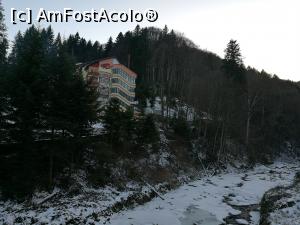 [P03] Hotelul văzut de pe șosea » foto by crismis
 - 
<span class="allrVoted glyphicon glyphicon-heart hidden" id="av824777"></span>
<a class="m-l-10 hidden" id="sv824777" onclick="voting_Foto_DelVot(,824777,2010)" role="button">șterge vot <span class="glyphicon glyphicon-remove"></span></a>
<a id="v9824777" class=" c-red"  onclick="voting_Foto_SetVot(824777)" role="button"><span class="glyphicon glyphicon-heart-empty"></span> <b>LIKE</b> = Votează poza</a> <img class="hidden"  id="f824777W9" src="/imagini/loader.gif" border="0" /><span class="AjErrMes hidden" id="e824777ErM"></span>