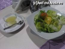 [P26] Restaurantul Hotelului Perla [1 Mai] - o salată simplă, dar cu un dressing excelent şi foarte proaspătă şi, pe deasupra, cu mărar proaspăt, exact pe gustul meu!  » foto by Dragoș_MD
 - 
<span class="allrVoted glyphicon glyphicon-heart hidden" id="av394294"></span>
<a class="m-l-10 hidden" id="sv394294" onclick="voting_Foto_DelVot(,394294,2014)" role="button">șterge vot <span class="glyphicon glyphicon-remove"></span></a>
<a id="v9394294" class=" c-red"  onclick="voting_Foto_SetVot(394294)" role="button"><span class="glyphicon glyphicon-heart-empty"></span> <b>LIKE</b> = Votează poza</a> <img class="hidden"  id="f394294W9" src="/imagini/loader.gif" border="0" /><span class="AjErrMes hidden" id="e394294ErM"></span>
