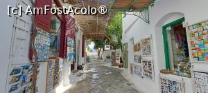 [P27] Magazine cu suvenire în Chora » foto by irinad
 - 
<span class="allrVoted glyphicon glyphicon-heart hidden" id="av1495852"></span>
<a class="m-l-10 hidden" id="sv1495852" onclick="voting_Foto_DelVot(,1495852,2089)" role="button">șterge vot <span class="glyphicon glyphicon-remove"></span></a>
<a id="v91495852" class=" c-red"  onclick="voting_Foto_SetVot(1495852)" role="button"><span class="glyphicon glyphicon-heart-empty"></span> <b>LIKE</b> = Votează poza</a> <img class="hidden"  id="f1495852W9" src="/imagini/loader.gif" border="0" /><span class="AjErrMes hidden" id="e1495852ErM"></span>