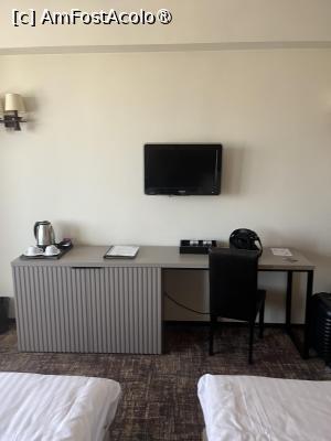 [P02] Hotel ”Internațional” București » foto by Yersinia Pestis
 - 
<span class="allrVoted glyphicon glyphicon-heart hidden" id="av1506953"></span>
<a class="m-l-10 hidden" id="sv1506953" onclick="voting_Foto_DelVot(,1506953,2093)" role="button">șterge vot <span class="glyphicon glyphicon-remove"></span></a>
<a id="v91506953" class=" c-red"  onclick="voting_Foto_SetVot(1506953)" role="button"><span class="glyphicon glyphicon-heart-empty"></span> <b>LIKE</b> = Votează poza</a> <img class="hidden"  id="f1506953W9" src="/imagini/loader.gif" border="0" /><span class="AjErrMes hidden" id="e1506953ErM"></span>