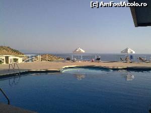 P17 [SEP-2011] Onyria Claros Beach - piscina de relaxare și marea