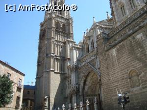 P23 [JUN-2015] Detaliu cu Catedrala gotica din Toledo, plina de tezaure