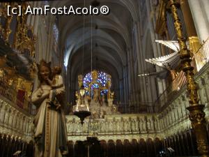 P03 [JUN-2015] Patroana Catedralei ne vegheaza surazator pelerinajul turistic prin catedrala