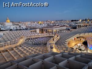 [P68] Metropol Parasol sau Setas de Sevilia – ciupercile de Sevilia. Un spectaculos viewpoint.  » foto by Aurici
 - 
<span class="allrVoted glyphicon glyphicon-heart hidden" id="av1093229"></span>
<a class="m-l-10 hidden" id="sv1093229" onclick="voting_Foto_DelVot(,1093229,2251)" role="button">șterge vot <span class="glyphicon glyphicon-remove"></span></a>
<a id="v91093229" class=" c-red"  onclick="voting_Foto_SetVot(1093229)" role="button"><span class="glyphicon glyphicon-heart-empty"></span> <b>LIKE</b> = Votează poza</a> <img class="hidden"  id="f1093229W9" src="/imagini/loader.gif" border="0" /><span class="AjErrMes hidden" id="e1093229ErM"></span>