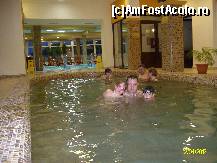 [P20] Piscina cu apa termala si in spate se vede a doua piscina a hotelului.A treia piscina se afla la subsol este numai pentru tratament,gimnastica si masaj. » foto by b65ytz
 - 
<span class="allrVoted glyphicon glyphicon-heart hidden" id="av309006"></span>
<a class="m-l-10 hidden" id="sv309006" onclick="voting_Foto_DelVot(,309006,2284)" role="button">șterge vot <span class="glyphicon glyphicon-remove"></span></a>
<a id="v9309006" class=" c-red"  onclick="voting_Foto_SetVot(309006)" role="button"><span class="glyphicon glyphicon-heart-empty"></span> <b>LIKE</b> = Votează poza</a> <img class="hidden"  id="f309006W9" src="/imagini/loader.gif" border="0" /><span class="AjErrMes hidden" id="e309006ErM"></span>