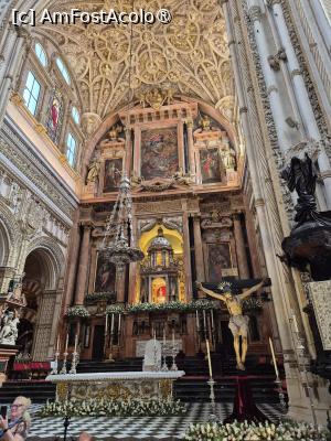 [P19] Cordoba - Catedrala - altarul » foto by ANILU
 - 
<span class="allrVoted glyphicon glyphicon-heart hidden" id="av1487843"></span>
<a class="m-l-10 hidden" id="sv1487843" onclick="voting_Foto_DelVot(,1487843,2304)" role="button">șterge vot <span class="glyphicon glyphicon-remove"></span></a>
<a id="v91487843" class=" c-red"  onclick="voting_Foto_SetVot(1487843)" role="button"><span class="glyphicon glyphicon-heart-empty"></span> <b>LIKE</b> = Votează poza</a> <img class="hidden"  id="f1487843W9" src="/imagini/loader.gif" border="0" /><span class="AjErrMes hidden" id="e1487843ErM"></span>