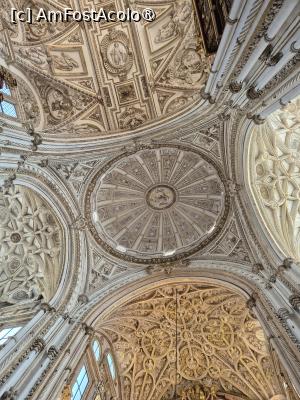 [P23] Cordoba - Catedrala - cupola » foto by ANILU
 - 
<span class="allrVoted glyphicon glyphicon-heart hidden" id="av1487847"></span>
<a class="m-l-10 hidden" id="sv1487847" onclick="voting_Foto_DelVot(,1487847,2304)" role="button">șterge vot <span class="glyphicon glyphicon-remove"></span></a>
<a id="v91487847" class=" c-red"  onclick="voting_Foto_SetVot(1487847)" role="button"><span class="glyphicon glyphicon-heart-empty"></span> <b>LIKE</b> = Votează poza</a> <img class="hidden"  id="f1487847W9" src="/imagini/loader.gif" border="0" /><span class="AjErrMes hidden" id="e1487847ErM"></span>