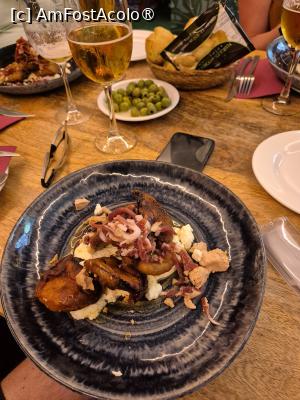 [P39] Cordoba - tapas cu vinete » foto by ANILU
 - 
<span class="allrVoted glyphicon glyphicon-heart hidden" id="av1487863"></span>
<a class="m-l-10 hidden" id="sv1487863" onclick="voting_Foto_DelVot(,1487863,2304)" role="button">șterge vot <span class="glyphicon glyphicon-remove"></span></a>
<a id="v91487863" class=" c-red"  onclick="voting_Foto_SetVot(1487863)" role="button"><span class="glyphicon glyphicon-heart-empty"></span> <b>LIKE</b> = Votează poza</a> <img class="hidden"  id="f1487863W9" src="/imagini/loader.gif" border="0" /><span class="AjErrMes hidden" id="e1487863ErM"></span>