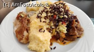 [P73]  -- <small>// FĂRĂ DESCRIERE</small> » foto by elenaadina
 - 
<span class="allrVoted glyphicon glyphicon-heart hidden" id="av1519827"></span>
<a class="m-l-10 hidden" id="sv1519827" onclick="voting_Foto_DelVot(,1519827,2339)" role="button">șterge vot <span class="glyphicon glyphicon-remove"></span></a>
<a id="v91519827" class=" c-red"  onclick="voting_Foto_SetVot(1519827)" role="button"><span class="glyphicon glyphicon-heart-empty"></span> <b>LIKE</b> = Votează poza</a> <img class="hidden"  id="f1519827W9" src="/imagini/loader.gif" border="0" /><span class="AjErrMes hidden" id="e1519827ErM"></span>