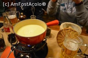 [P10] cheese fondue » foto by icata24
 - 
<span class="allrVoted glyphicon glyphicon-heart hidden" id="av717118"></span>
<a class="m-l-10 hidden" id="sv717118" onclick="voting_Foto_DelVot(,717118,2363)" role="button">șterge vot <span class="glyphicon glyphicon-remove"></span></a>
<a id="v9717118" class=" c-red"  onclick="voting_Foto_SetVot(717118)" role="button"><span class="glyphicon glyphicon-heart-empty"></span> <b>LIKE</b> = Votează poza</a> <img class="hidden"  id="f717118W9" src="/imagini/loader.gif" border="0" /><span class="AjErrMes hidden" id="e717118ErM"></span>