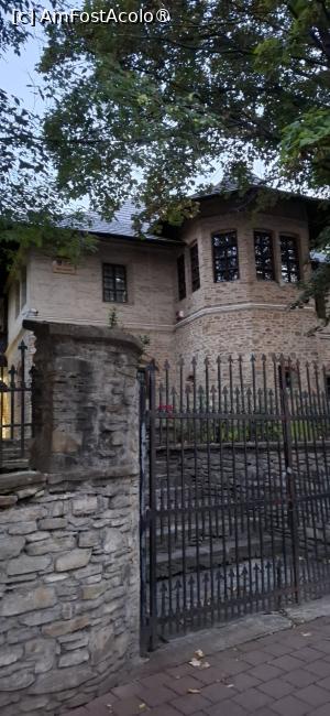 [P44] Suceava - Hanul Domnesc. » foto by iulianic
 - 
<span class="allrVoted glyphicon glyphicon-heart hidden" id="av1541679"></span>
<a class="m-l-10 hidden" id="sv1541679" onclick="voting_Foto_DelVot(,1541679,2423)" role="button">șterge vot <span class="glyphicon glyphicon-remove"></span></a>
<a id="v91541679" class=" c-red"  onclick="voting_Foto_SetVot(1541679)" role="button"><span class="glyphicon glyphicon-heart-empty"></span> <b>LIKE</b> = Votează poza</a> <img class="hidden"  id="f1541679W9" src="/imagini/loader.gif" border="0" /><span class="AjErrMes hidden" id="e1541679ErM"></span>