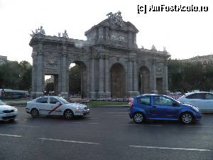 [P26] Puerta de Alcala » foto by barbu minel
 - 
<span class="allrVoted glyphicon glyphicon-heart hidden" id="av338329"></span>
<a class="m-l-10 hidden" id="sv338329" onclick="voting_Foto_DelVot(,338329,2442)" role="button">șterge vot <span class="glyphicon glyphicon-remove"></span></a>
<a id="v9338329" class=" c-red"  onclick="voting_Foto_SetVot(338329)" role="button"><span class="glyphicon glyphicon-heart-empty"></span> <b>LIKE</b> = Votează poza</a> <img class="hidden"  id="f338329W9" src="/imagini/loader.gif" border="0" /><span class="AjErrMes hidden" id="e338329ErM"></span>