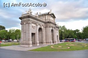 [P06] Madrid City Tour - Traseul 1; Puerta de Alcalá » foto by Dragoș_MD
 - 
<span class="allrVoted glyphicon glyphicon-heart hidden" id="av758635"></span>
<a class="m-l-10 hidden" id="sv758635" onclick="voting_Foto_DelVot(,758635,2442)" role="button">șterge vot <span class="glyphicon glyphicon-remove"></span></a>
<a id="v9758635" class=" c-red"  onclick="voting_Foto_SetVot(758635)" role="button"><span class="glyphicon glyphicon-heart-empty"></span> <b>LIKE</b> = Votează poza</a> <img class="hidden"  id="f758635W9" src="/imagini/loader.gif" border="0" /><span class="AjErrMes hidden" id="e758635ErM"></span>