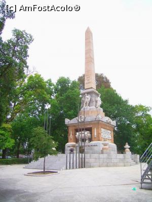 [P75] La pas prin Madrid - Paseo del Prado, Monumento a los Caídos por España » foto by Dragoș_MD
 - 
<span class="allrVoted glyphicon glyphicon-heart hidden" id="av810163"></span>
<a class="m-l-10 hidden" id="sv810163" onclick="voting_Foto_DelVot(,810163,2442)" role="button">șterge vot <span class="glyphicon glyphicon-remove"></span></a>
<a id="v9810163" class=" c-red"  onclick="voting_Foto_SetVot(810163)" role="button"><span class="glyphicon glyphicon-heart-empty"></span> <b>LIKE</b> = Votează poza</a> <img class="hidden"  id="f810163W9" src="/imagini/loader.gif" border="0" /><span class="AjErrMes hidden" id="e810163ErM"></span>