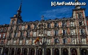 [P60] Casa de la Panaderia, Plaza Mayor » foto by Muffin2009
 - 
<span class="allrVoted glyphicon glyphicon-heart hidden" id="av486547"></span>
<a class="m-l-10 hidden" id="sv486547" onclick="voting_Foto_DelVot(,486547,2442)" role="button">șterge vot <span class="glyphicon glyphicon-remove"></span></a>
<a id="v9486547" class=" c-red"  onclick="voting_Foto_SetVot(486547)" role="button"><span class="glyphicon glyphicon-heart-empty"></span> <b>LIKE</b> = Votează poza</a> <img class="hidden"  id="f486547W9" src="/imagini/loader.gif" border="0" /><span class="AjErrMes hidden" id="e486547ErM"></span>