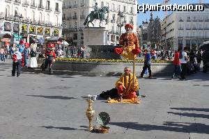 [P03] Puerta del Sol. Cunoașteți acestă șmecherie?  » foto by Locomotiva
 - 
<span class="allrVoted glyphicon glyphicon-heart hidden" id="av574547"></span>
<a class="m-l-10 hidden" id="sv574547" onclick="voting_Foto_DelVot(,574547,2442)" role="button">șterge vot <span class="glyphicon glyphicon-remove"></span></a>
<a id="v9574547" class=" c-red"  onclick="voting_Foto_SetVot(574547)" role="button"><span class="glyphicon glyphicon-heart-empty"></span> <b>LIKE</b> = Votează poza</a> <img class="hidden"  id="f574547W9" src="/imagini/loader.gif" border="0" /><span class="AjErrMes hidden" id="e574547ErM"></span>