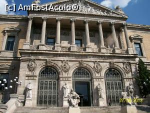 [P07] Biblioteca Nacional » foto by cristina47*
 - 
<span class="allrVoted glyphicon glyphicon-heart hidden" id="av743324"></span>
<a class="m-l-10 hidden" id="sv743324" onclick="voting_Foto_DelVot(,743324,2442)" role="button">șterge vot <span class="glyphicon glyphicon-remove"></span></a>
<a id="v9743324" class=" c-red"  onclick="voting_Foto_SetVot(743324)" role="button"><span class="glyphicon glyphicon-heart-empty"></span> <b>LIKE</b> = Votează poza</a> <img class="hidden"  id="f743324W9" src="/imagini/loader.gif" border="0" /><span class="AjErrMes hidden" id="e743324ErM"></span>