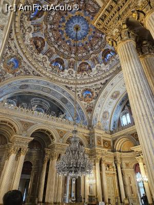 [P19] Imagini din palatul Dolmabahce » foto by Opelantara
 - 
<span class="allrVoted glyphicon glyphicon-heart hidden" id="av1484182"></span>
<a class="m-l-10 hidden" id="sv1484182" onclick="voting_Foto_DelVot(,1484182,2468)" role="button">șterge vot <span class="glyphicon glyphicon-remove"></span></a>
<a id="v91484182" class=" c-red"  onclick="voting_Foto_SetVot(1484182)" role="button"><span class="glyphicon glyphicon-heart-empty"></span> <b>LIKE</b> = Votează poza</a> <img class="hidden"  id="f1484182W9" src="/imagini/loader.gif" border="0" /><span class="AjErrMes hidden" id="e1484182ErM"></span>