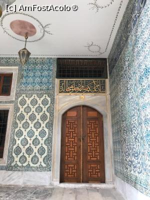 [P16] Topkapi Palace » foto by GloriaS
 - 
<span class="allrVoted glyphicon glyphicon-heart hidden" id="av1436043"></span>
<a class="m-l-10 hidden" id="sv1436043" onclick="voting_Foto_DelVot(,1436043,2468)" role="button">șterge vot <span class="glyphicon glyphicon-remove"></span></a>
<a id="v91436043" class=" c-red"  onclick="voting_Foto_SetVot(1436043)" role="button"><span class="glyphicon glyphicon-heart-empty"></span> <b>LIKE</b> = Votează poza</a> <img class="hidden"  id="f1436043W9" src="/imagini/loader.gif" border="0" /><span class="AjErrMes hidden" id="e1436043ErM"></span>