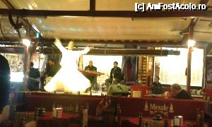 [P44] Derviș rotitor la Meșale Cafe » foto by Aurici
 - 
<span class="allrVoted glyphicon glyphicon-heart hidden" id="av692191"></span>
<a class="m-l-10 hidden" id="sv692191" onclick="voting_Foto_DelVot(,692191,2468)" role="button">șterge vot <span class="glyphicon glyphicon-remove"></span></a>
<a id="v9692191" class=" c-red"  onclick="voting_Foto_SetVot(692191)" role="button"><span class="glyphicon glyphicon-heart-empty"></span> <b>LIKE</b> = Votează poza</a> <img class="hidden"  id="f692191W9" src="/imagini/loader.gif" border="0" /><span class="AjErrMes hidden" id="e692191ErM"></span>