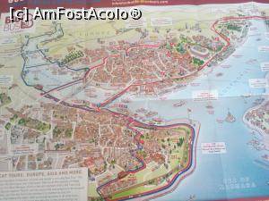 [P25] BigBus Tours. Harta Marelui Tur oferită de organizatori în care apar cele două rute: Roșie di Albastra.  » foto by ovidiuyepi
 - 
<span class="allrVoted glyphicon glyphicon-heart hidden" id="av765285"></span>
<a class="m-l-10 hidden" id="sv765285" onclick="voting_Foto_DelVot(,765285,2468)" role="button">șterge vot <span class="glyphicon glyphicon-remove"></span></a>
<a id="v9765285" class=" c-red"  onclick="voting_Foto_SetVot(765285)" role="button"><span class="glyphicon glyphicon-heart-empty"></span> <b>LIKE</b> = Votează poza</a> <img class="hidden"  id="f765285W9" src="/imagini/loader.gif" border="0" /><span class="AjErrMes hidden" id="e765285ErM"></span>