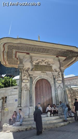 [P11] Istanbul - Poartă la Catedrala Sf. Sofia » foto by ANILU
 - 
<span class="allrVoted glyphicon glyphicon-heart hidden" id="av1531283"></span>
<a class="m-l-10 hidden" id="sv1531283" onclick="voting_Foto_DelVot(,1531283,2468)" role="button">șterge vot <span class="glyphicon glyphicon-remove"></span></a>
<a id="v91531283" class=" c-red"  onclick="voting_Foto_SetVot(1531283)" role="button"><span class="glyphicon glyphicon-heart-empty"></span> <b>LIKE</b> = Votează poza</a> <img class="hidden"  id="f1531283W9" src="/imagini/loader.gif" border="0" /><span class="AjErrMes hidden" id="e1531283ErM"></span>