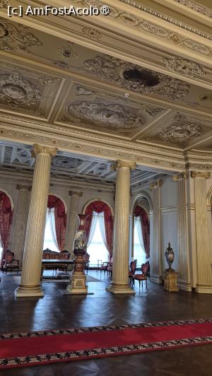 [P28] Istanbul - interior Palatul Dolmabahce » foto by ANILU
 - 
<span class="allrVoted glyphicon glyphicon-heart hidden" id="av1531300"></span>
<a class="m-l-10 hidden" id="sv1531300" onclick="voting_Foto_DelVot(,1531300,2468)" role="button">șterge vot <span class="glyphicon glyphicon-remove"></span></a>
<a id="v91531300" class=" c-red"  onclick="voting_Foto_SetVot(1531300)" role="button"><span class="glyphicon glyphicon-heart-empty"></span> <b>LIKE</b> = Votează poza</a> <img class="hidden"  id="f1531300W9" src="/imagini/loader.gif" border="0" /><span class="AjErrMes hidden" id="e1531300ErM"></span>