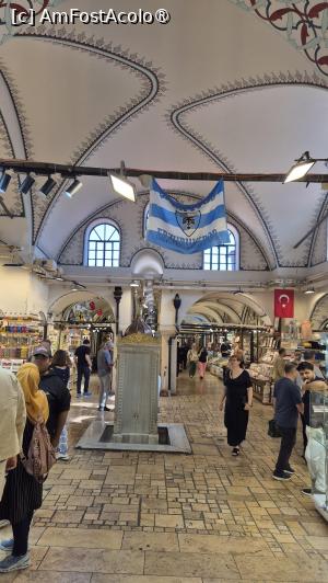 [P42] Istanbul - prin Marele Bazar » foto by ANILU
 - 
<span class="allrVoted glyphicon glyphicon-heart hidden" id="av1531314"></span>
<a class="m-l-10 hidden" id="sv1531314" onclick="voting_Foto_DelVot(,1531314,2468)" role="button">șterge vot <span class="glyphicon glyphicon-remove"></span></a>
<a id="v91531314" class=" c-red"  onclick="voting_Foto_SetVot(1531314)" role="button"><span class="glyphicon glyphicon-heart-empty"></span> <b>LIKE</b> = Votează poza</a> <img class="hidden"  id="f1531314W9" src="/imagini/loader.gif" border="0" /><span class="AjErrMes hidden" id="e1531314ErM"></span>