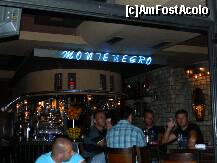 [P13] Un bar, Montenegro, din Ulcinj... » foto by ileanaxperta*
 - 
<span class="allrVoted glyphicon glyphicon-heart hidden" id="av262448"></span>
<a class="m-l-10 hidden" id="sv262448" onclick="voting_Foto_DelVot(,262448,2483)" role="button">șterge vot <span class="glyphicon glyphicon-remove"></span></a>
<a id="v9262448" class=" c-red"  onclick="voting_Foto_SetVot(262448)" role="button"><span class="glyphicon glyphicon-heart-empty"></span> <b>LIKE</b> = Votează poza</a> <img class="hidden"  id="f262448W9" src="/imagini/loader.gif" border="0" /><span class="AjErrMes hidden" id="e262448ErM"></span>